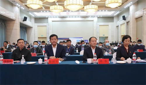 开云.kaiyun参加省体育场馆协会工作年会 聚焦体育产业高质量发展